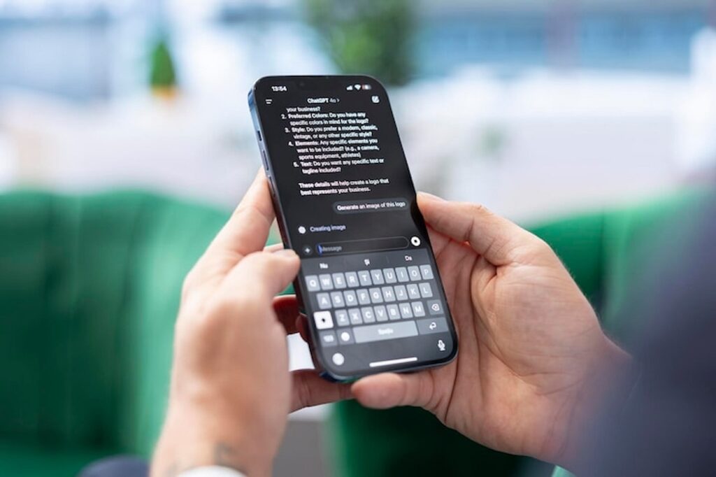 Open AI Chatbot Online: How an Open AI Chatbot Online Helps Users Communicate Better