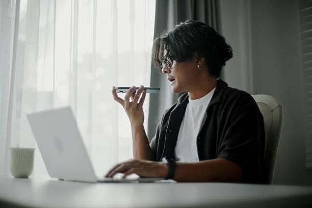 Best Chatbot Online: Comparing the Most Important Features for Businesses